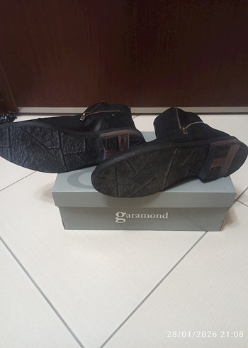 garamond marka erkek bot - Görsel 2