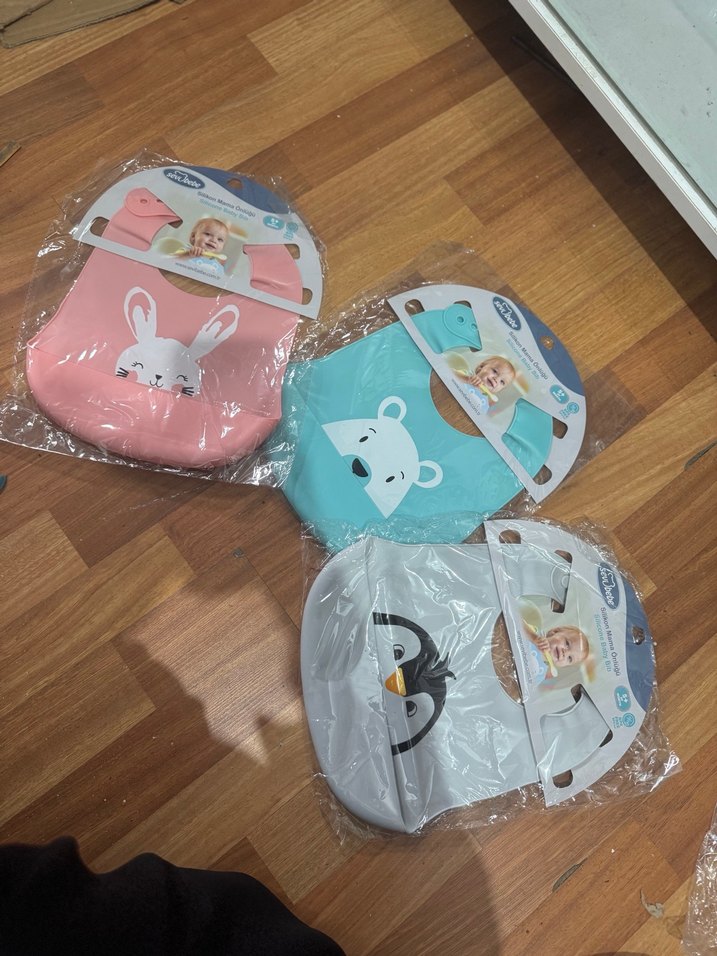 Pastel Renkli Desenli Bebek Önlükleri - Görsel 4