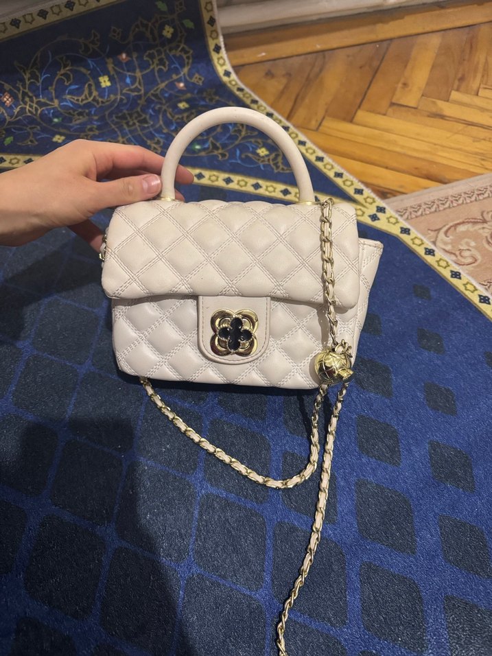 Beyaz Zincir Detaylı Deri Kadın Çanta - Görsel 3