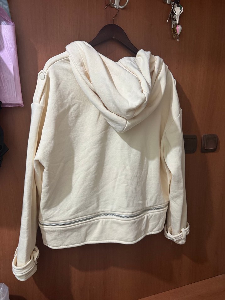 Kadın Beyaz Fermuarlı Kapüşonlu Ceket - Görsel 3