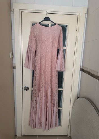 Dantel Detaylı Uzun Pembe Elbise - Görsel 3