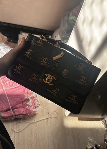 Siyah Chanel kadın kol ve el çantası