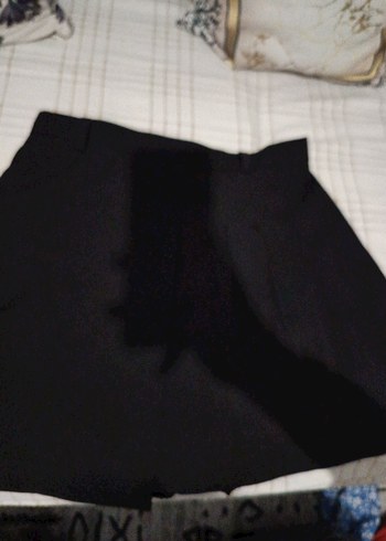 38 Beden Kadın Siyah Pilili Midi Etek