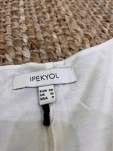 36 Beden ten rengi Renk İpekyol bluz