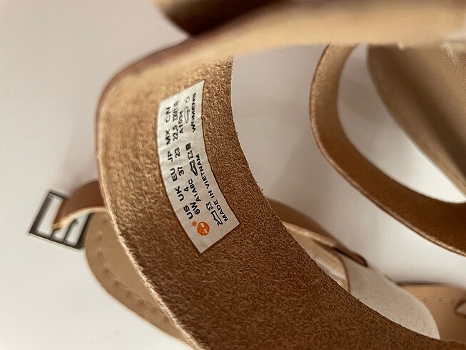 37 Beden camel Renk Timberland sandalet