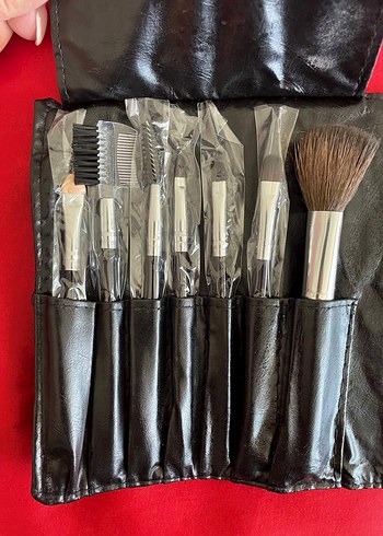 Siyah Makyaj Fırça Seti ve Taşıma Çantası - Görsel 2