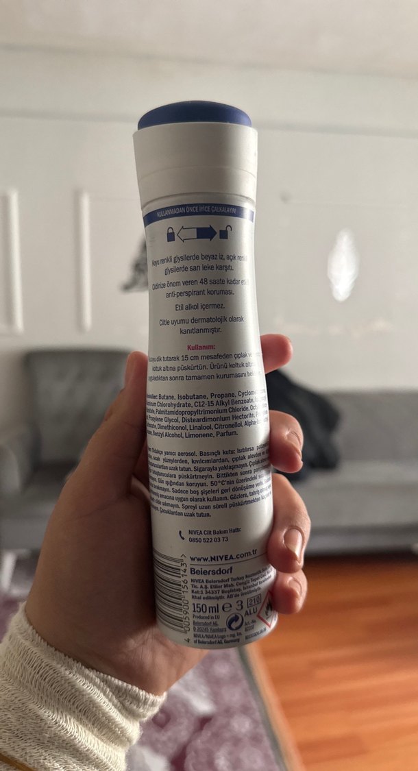 Nivea Black & White Kadın Deodorant 48 Saat - Görsel 2