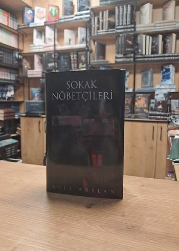 Sokak Nöbetçileri Kitap Serisi Ciltli