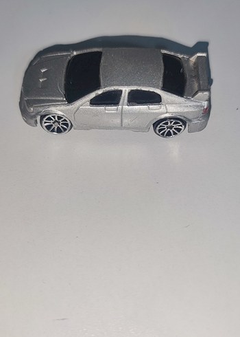 Gri Oyuncak Araba - Görsel 2