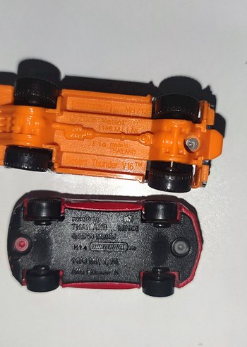 2 Adet Matchbox Oyuncak Araba - Görsel 4