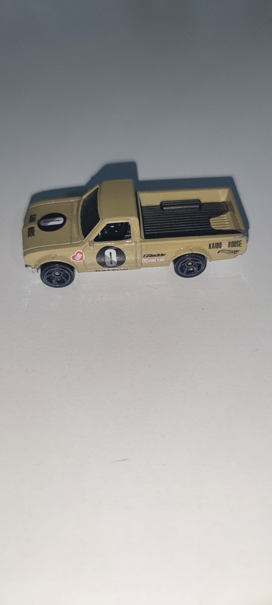 Hotwheels oyuncak araba - Görsel 2
