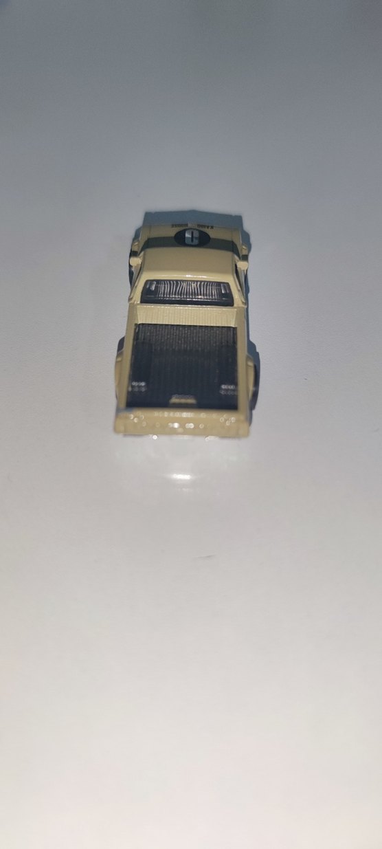 Hotwheels oyuncak araba - Görsel 3