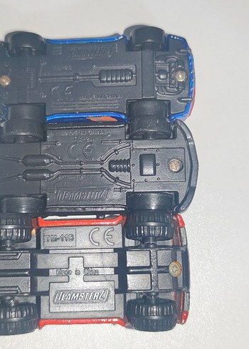 3 Adet Oyuncak Araba - Görsel 3