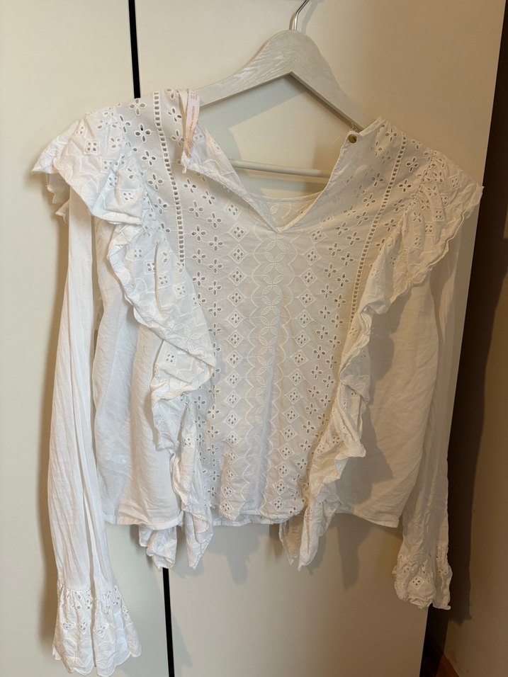 Nakışlı Fırfırlı Beyaz Keten Bluz - Görsel 2