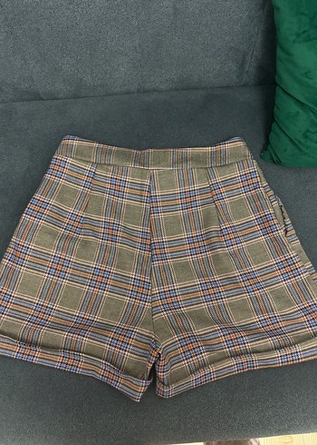 Kareli Pilili Kısa Kadın TrendyolmillaŞort - Görsel 3