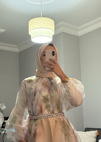 Ayşegül Kalelio 
Pembe Çiçek Desenli Uzun Bohem Gelinlik - Görsel 2