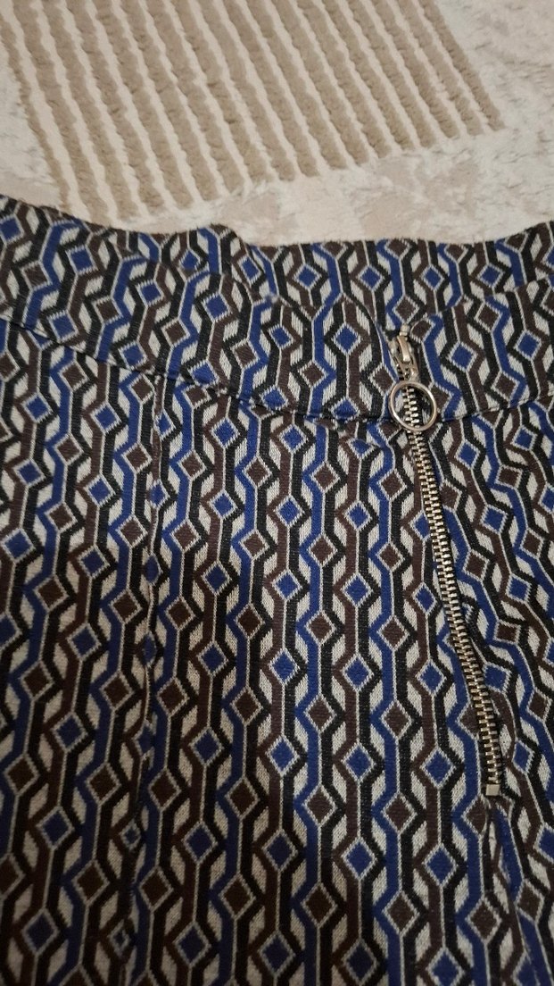 Zara kadın Gri Mavi Batik Desenli Fermuarlı Kumaş Pantolon - Görsel 2