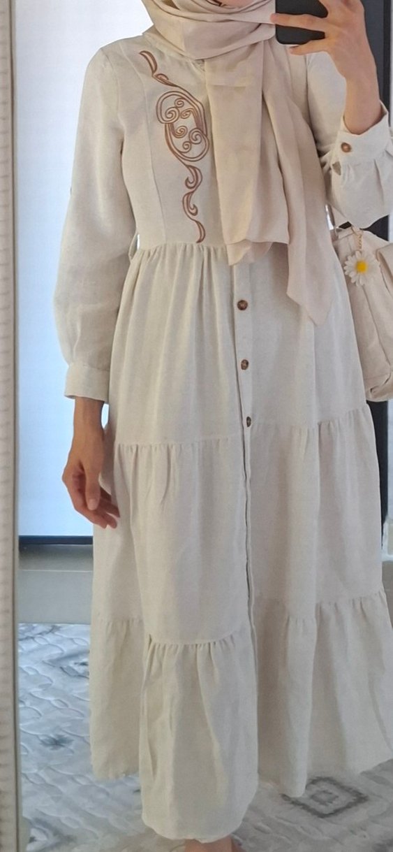Bej Nakışlı Uzun Keten Elbise - Görsel 2