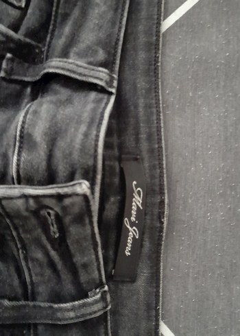 Siyah Dar Kesim Denim Kadın Pantolon - Görsel 3