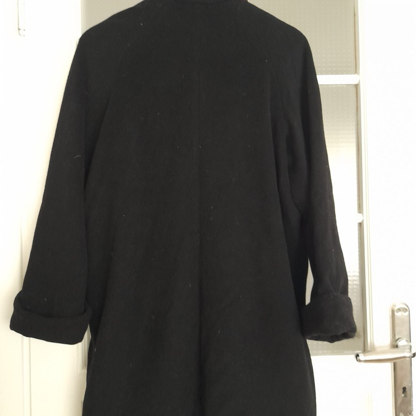 Siyah kaşe mont rahat salaş kesim yumuşacık - Görsel 4