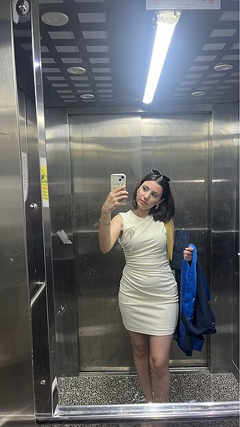 s Beden krem rengi zara elbise