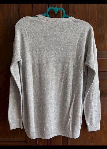 Gri V Yakalı Örgü Kadın Kazak - Görsel 2