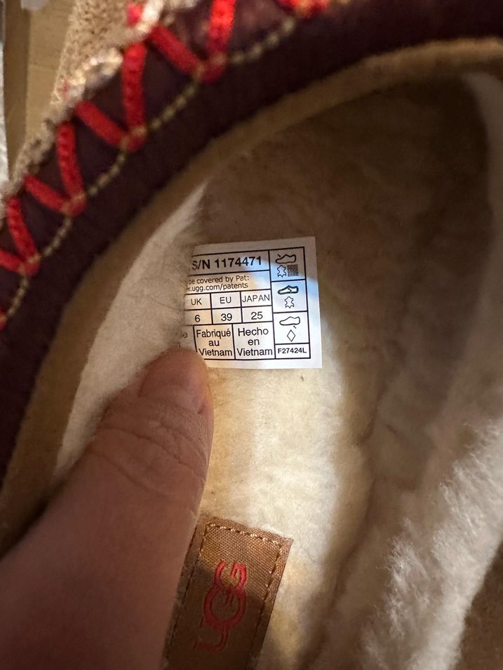 Ugg tazz II terlik - Görsel 3
