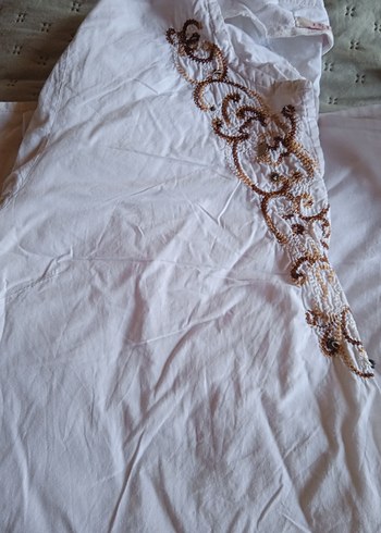 Diğer Nakışlı V Yaka Beyaz Bohem Bluz