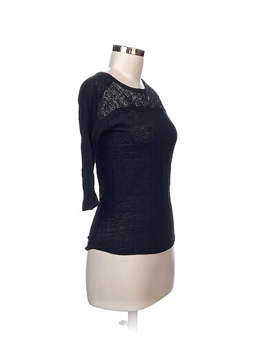 Pull and Bear Pull and Bear T-shirt %70 İndirimli.