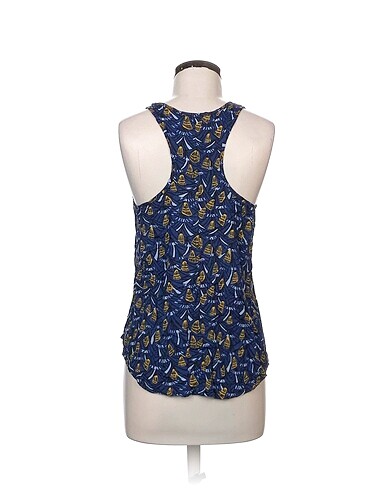 38 Beden Koton Bluz %70 İndirimli.