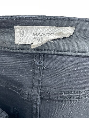 36 Beden siyah Renk Mango Jean / Kot %70 İndirimli.