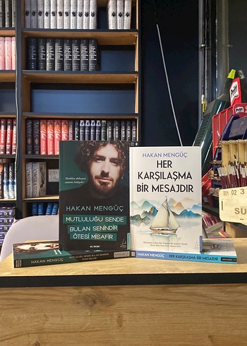 Hakan Mengüç -Her Karşılaşma Bir Mesajdır Mutluluğu Sende Bulan