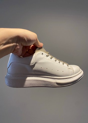 Diğer Parlak Bağcık Detaylı Beyaz Kadın Spor Ayakkabı (Gelin ayakkabı)