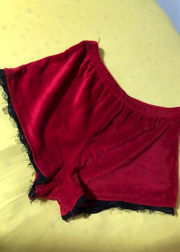 m Beden Kırmızı Kadın Mini Kadife Pijama Takımı