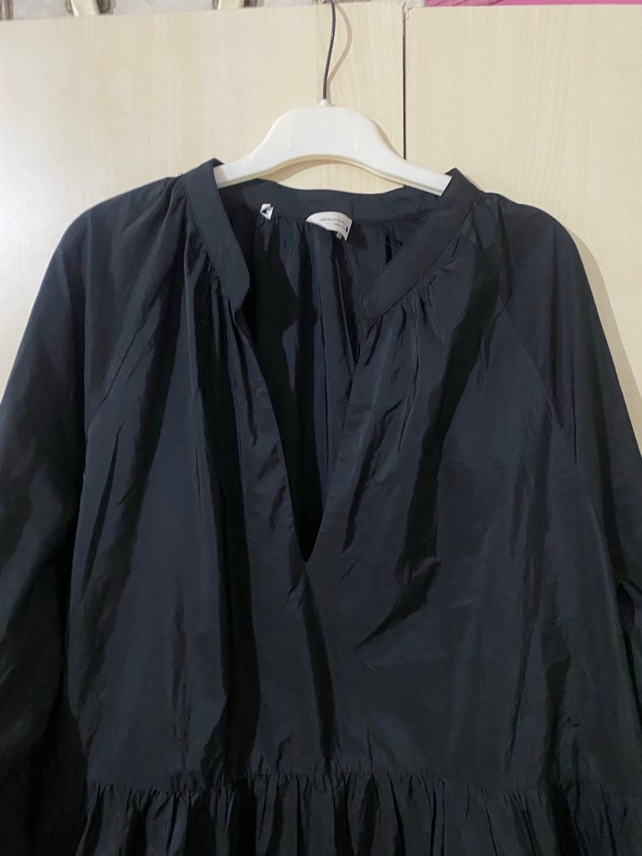 Siyah V Yaka Uzun Kollu Midi Elbise - Görsel 3