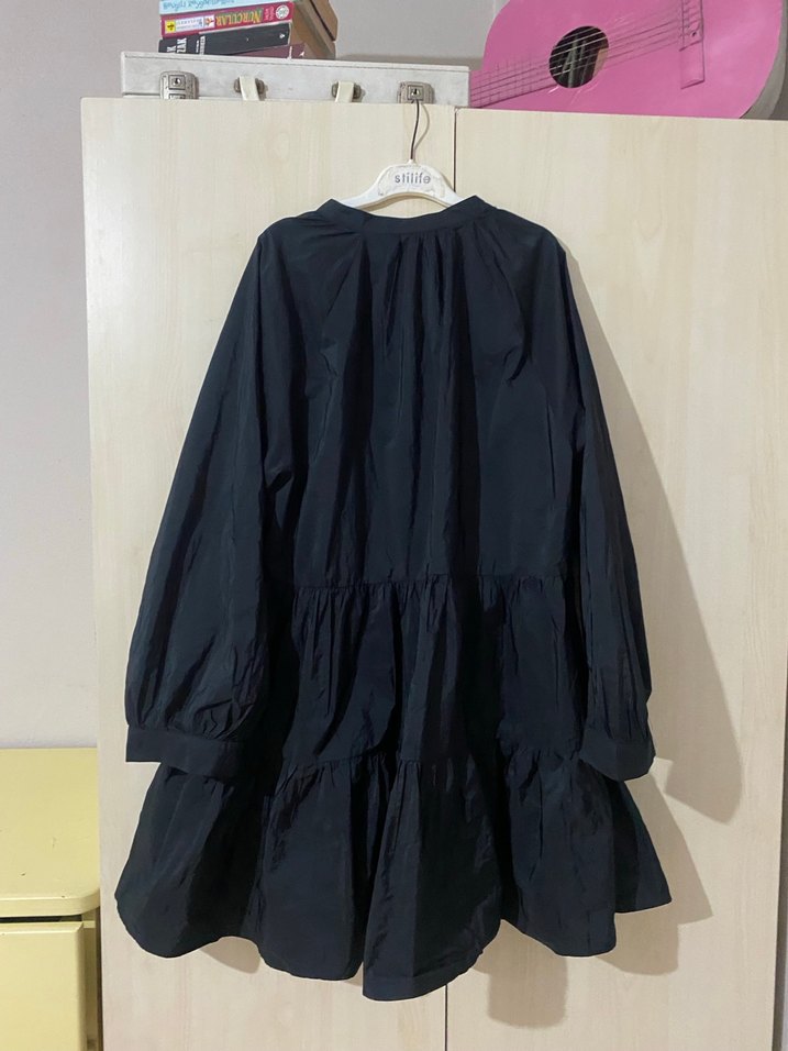 Siyah V Yaka Uzun Kollu Midi Elbise - Görsel 4