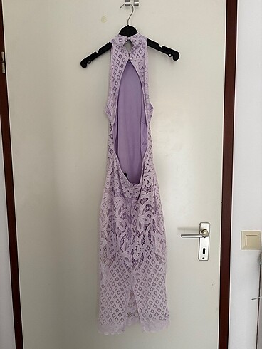 34 Beden mor Renk Açık lila desenli elbise