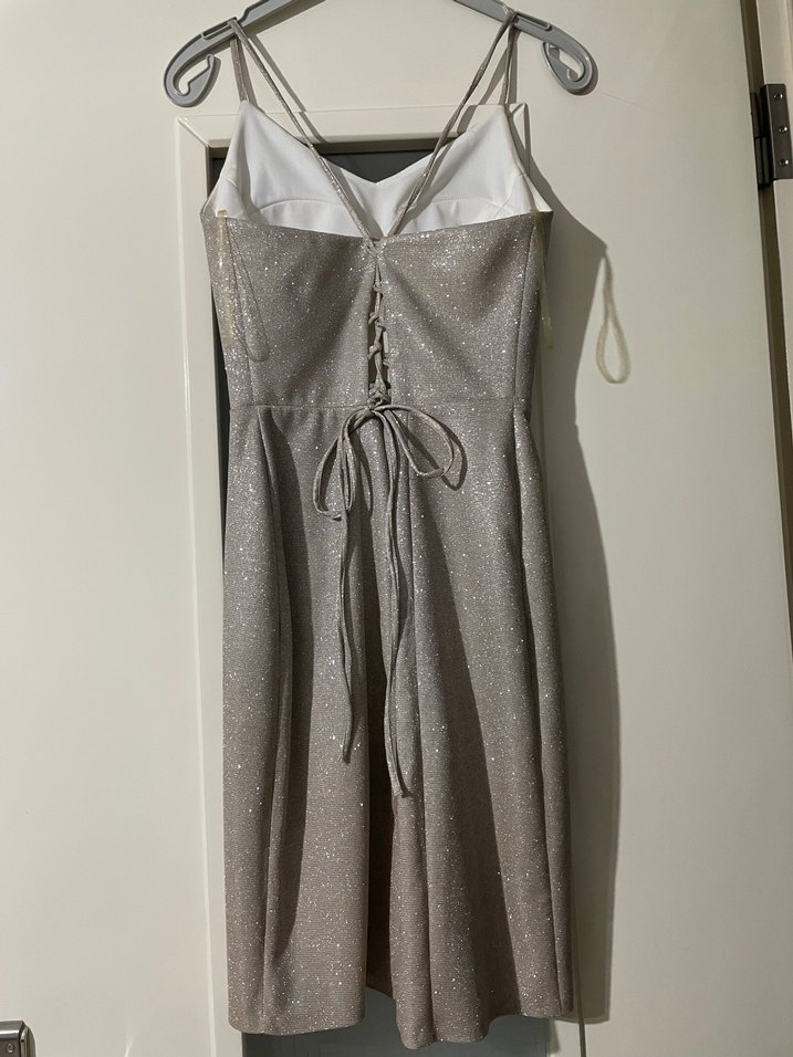 Gri Kısa Parlak Abiye Elbise - Görsel 2