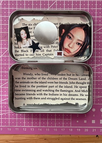 Jennie temalı metal Kutu - Görsel 2