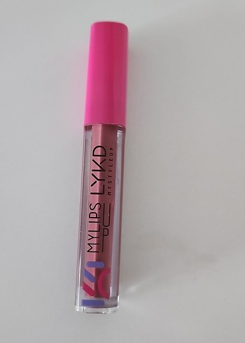 Lykd Pembe Dudak Parlatıcısı