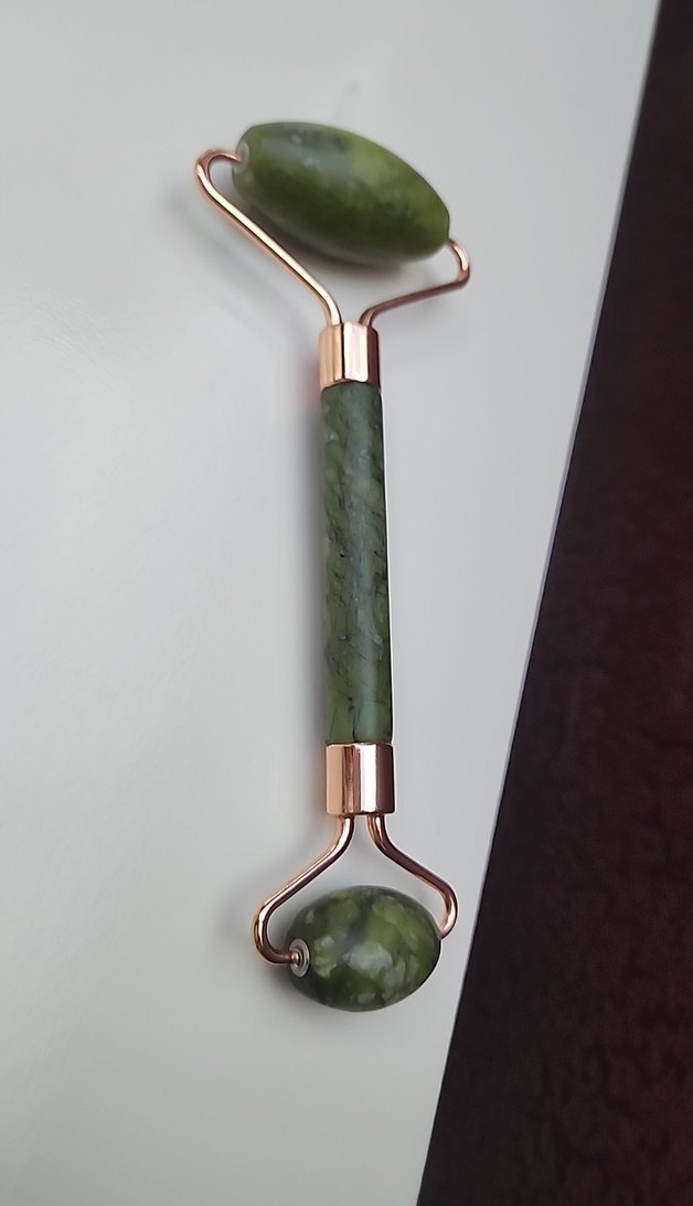 Yeşim Taşı Yüz Masaj Aleti - Görsel 2