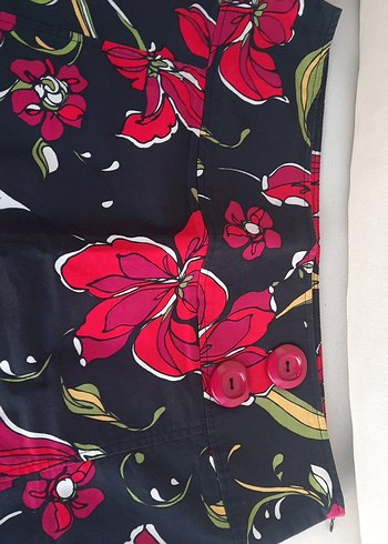 40 Beden çeşitli Renk Çiçek Desenli Mini Etek