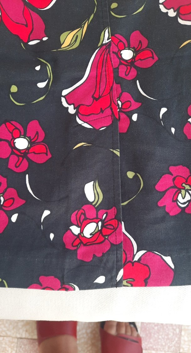 Çiçek Desenli Mini Etek - Görsel 3