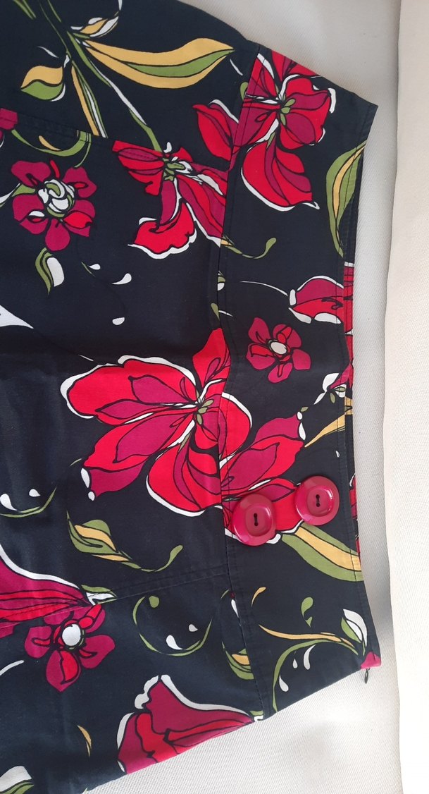 Çiçek Desenli Mini Etek - Görsel 4