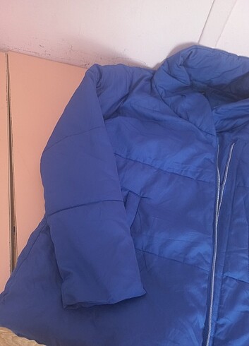 12-13 Yaş Beden mavi Renk Prada mont
