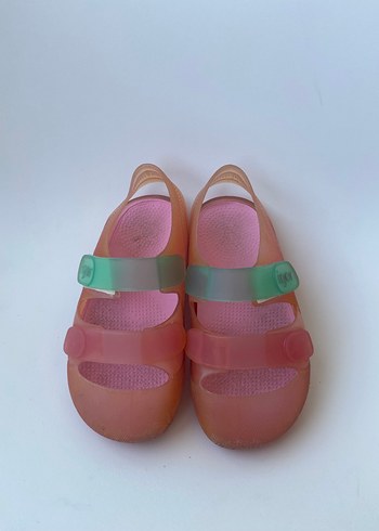 İgor Pembe Tokalı Kız Çocuk Terlikleri