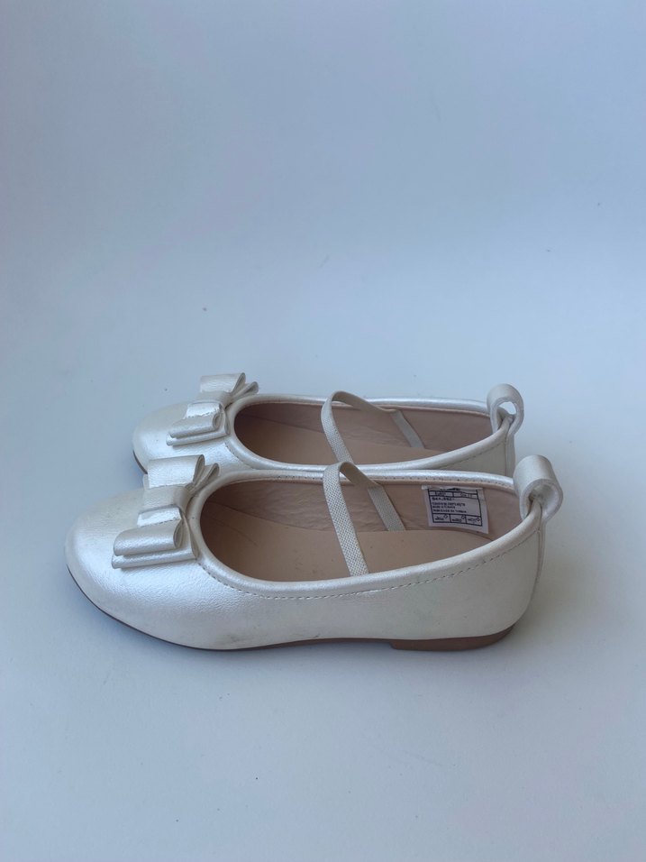 Kız Çocuk Beyaz Fiyonk Detaylı Babet - Görsel 2