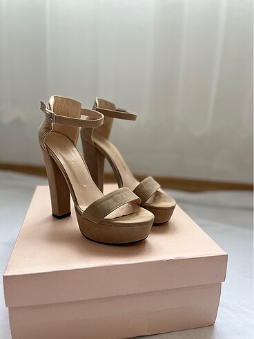 Platform bej süet topuklu - Görsel 5