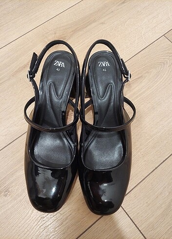 zara ayakkabı