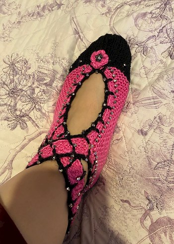 Diğer Boncuk Detaylı Pembe Örgü Topuklu Terlik